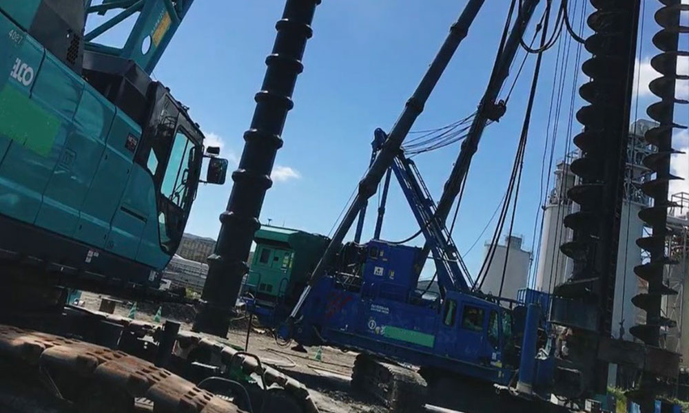 杭打ち工事・鋼矢板圧入